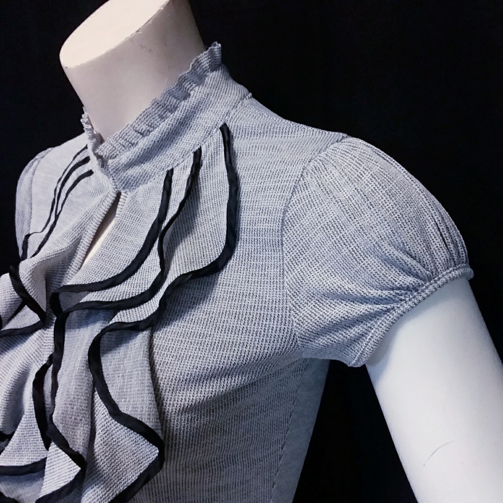 GRAY TOP HEART SOUL - Picture 6 of 6